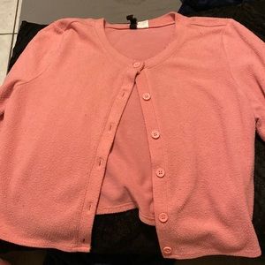 Cute cropped bottom up sweater